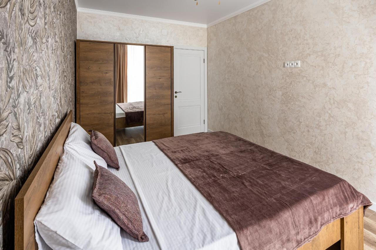 Avalon Time Apartment Лвив Екстериор снимка