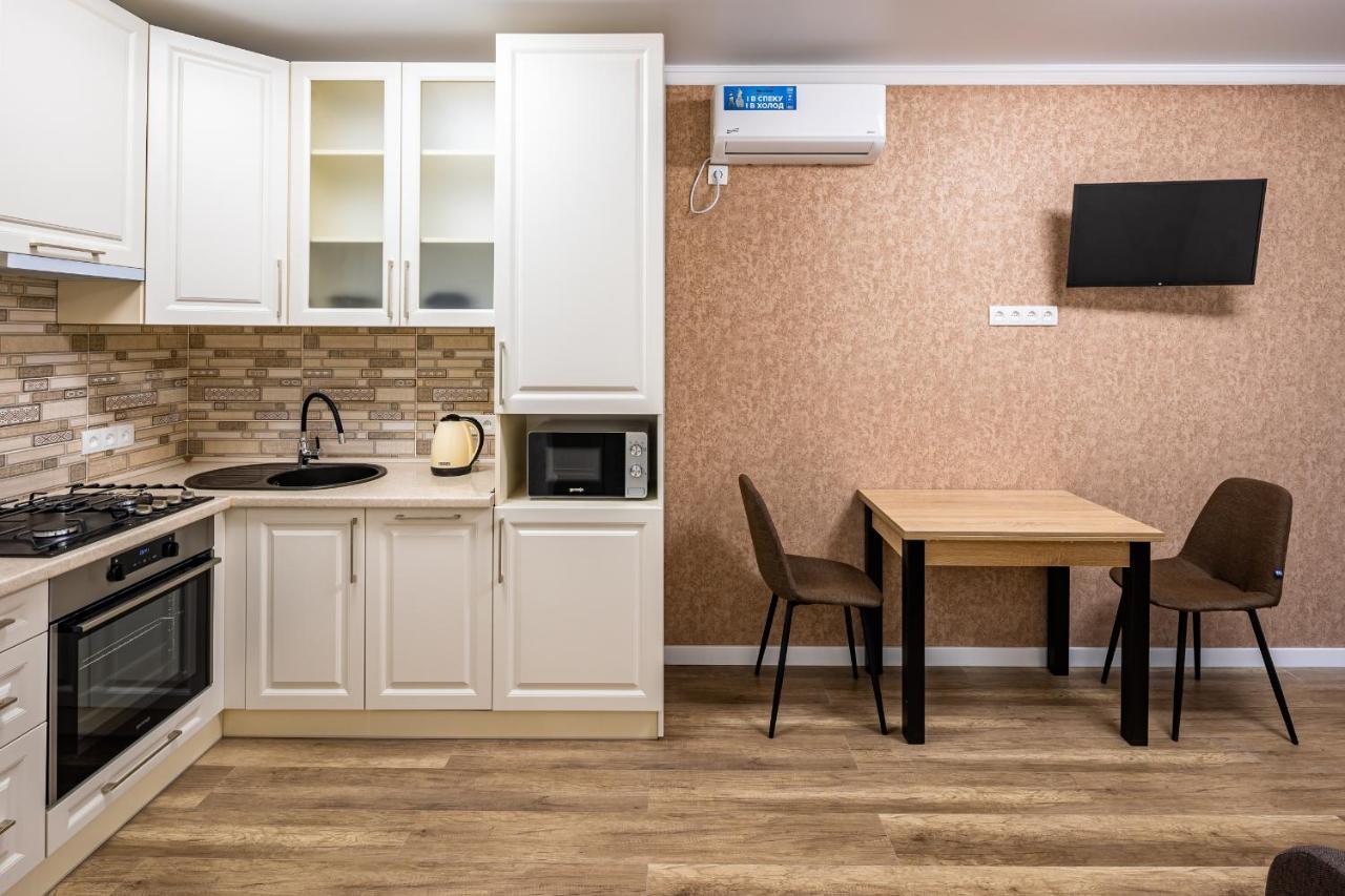 Avalon Time Apartment Лвив Екстериор снимка