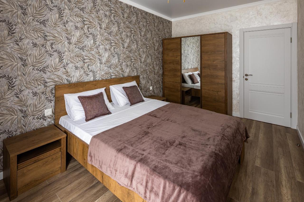 Avalon Time Apartment Лвив Екстериор снимка
