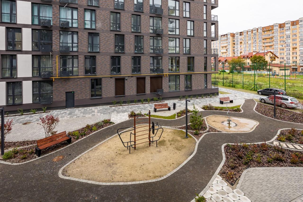 Avalon Time Apartment Лвив Екстериор снимка