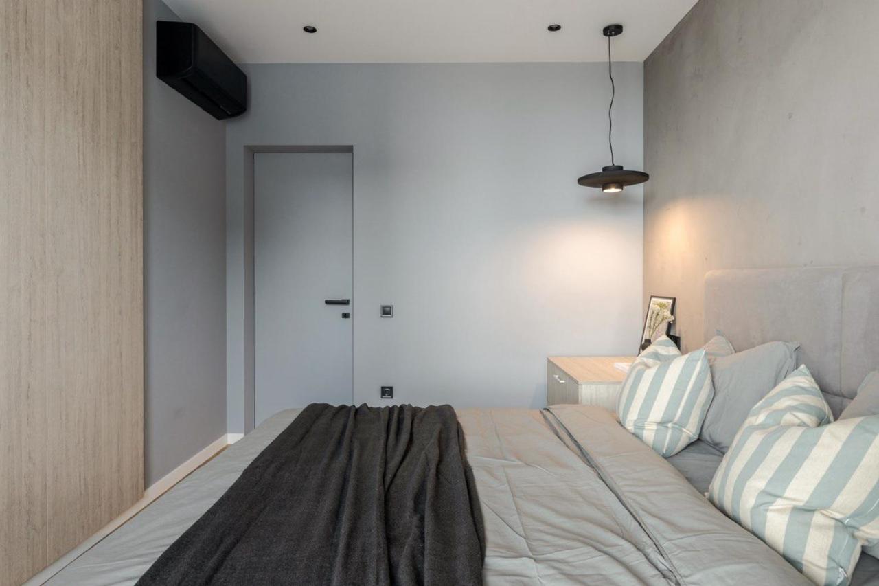 Avalon Time Apartment Лвив Екстериор снимка