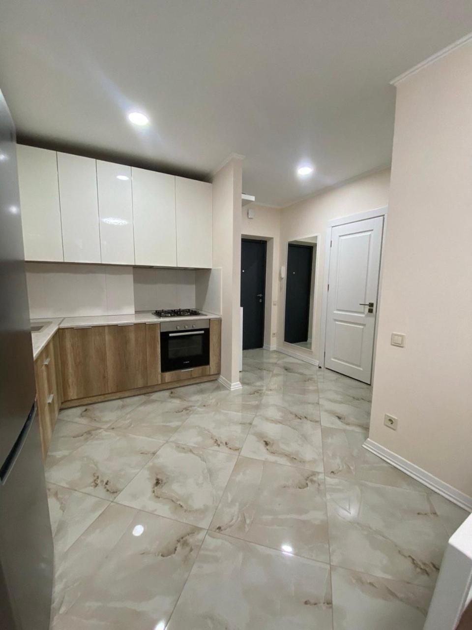 Avalon Time Apartment Лвив Екстериор снимка