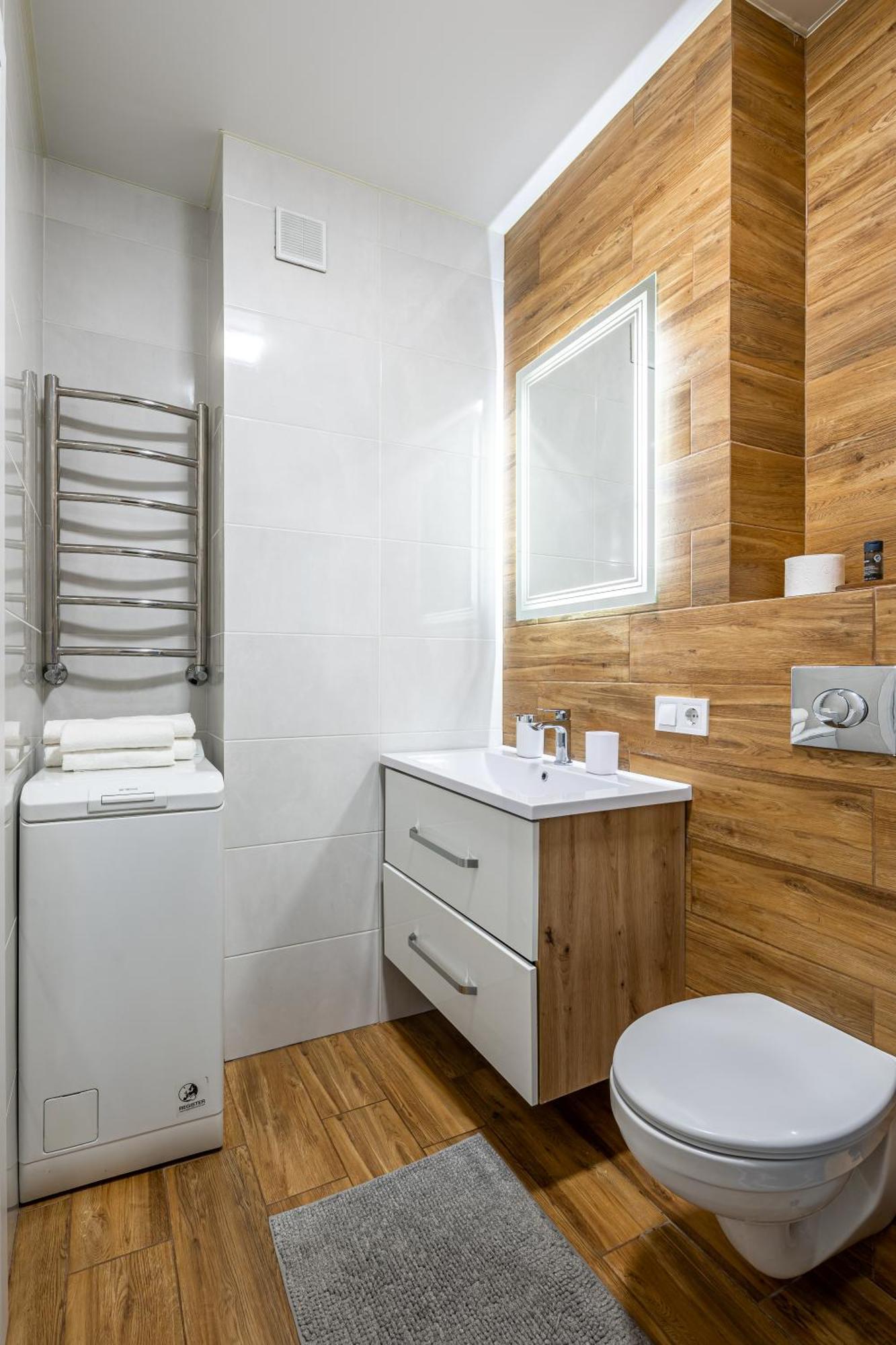 Avalon Time Apartment Лвив Екстериор снимка