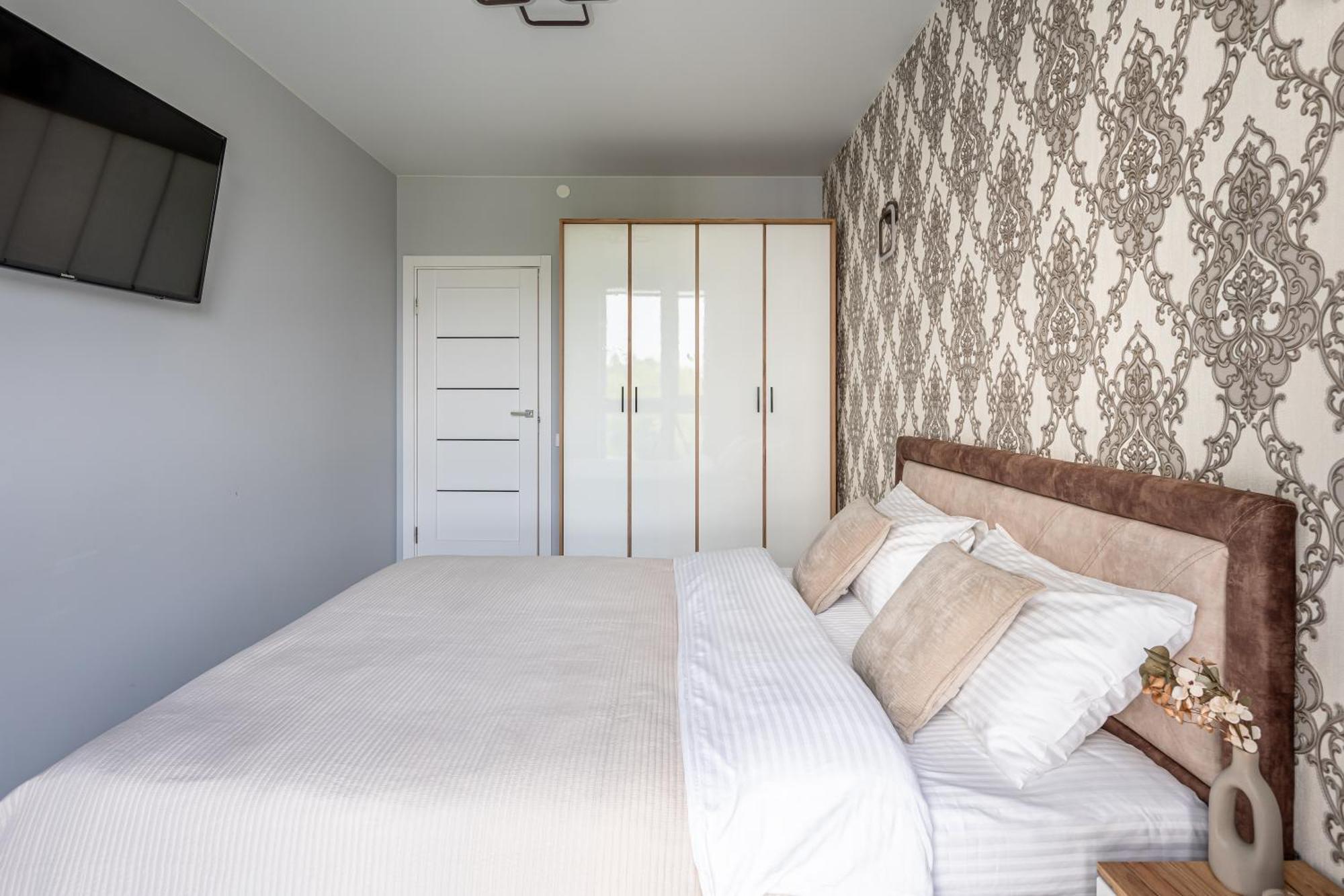 Avalon Time Apartment Лвив Екстериор снимка